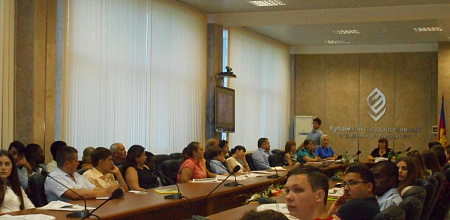 Иностранным студентам-первокурсникам помогают адаптироваться к новой жизни и учебе