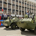 КубГАУ на параде Победы. 9 мая на главной городской площади традиционно прошли парадные расчеты и военная техника.  Участниками парада Победы в Краснодаре стали войска Краснодарского территориального гарнизона с привлечением вооружения.