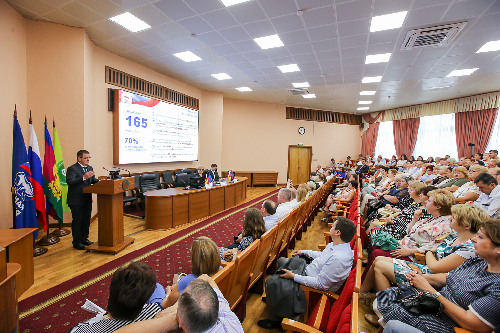 25.06.2019_Встреча зам.пред. ЗСК Трубилина А.И. с жителями округа