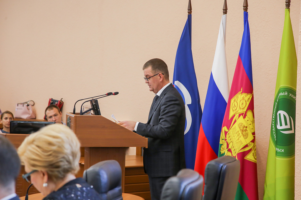 25.06.2019_Встреча зам.пред. ЗСК Трубилина А.И. с жителями округа