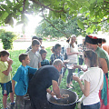 Foreign students visited horse farm